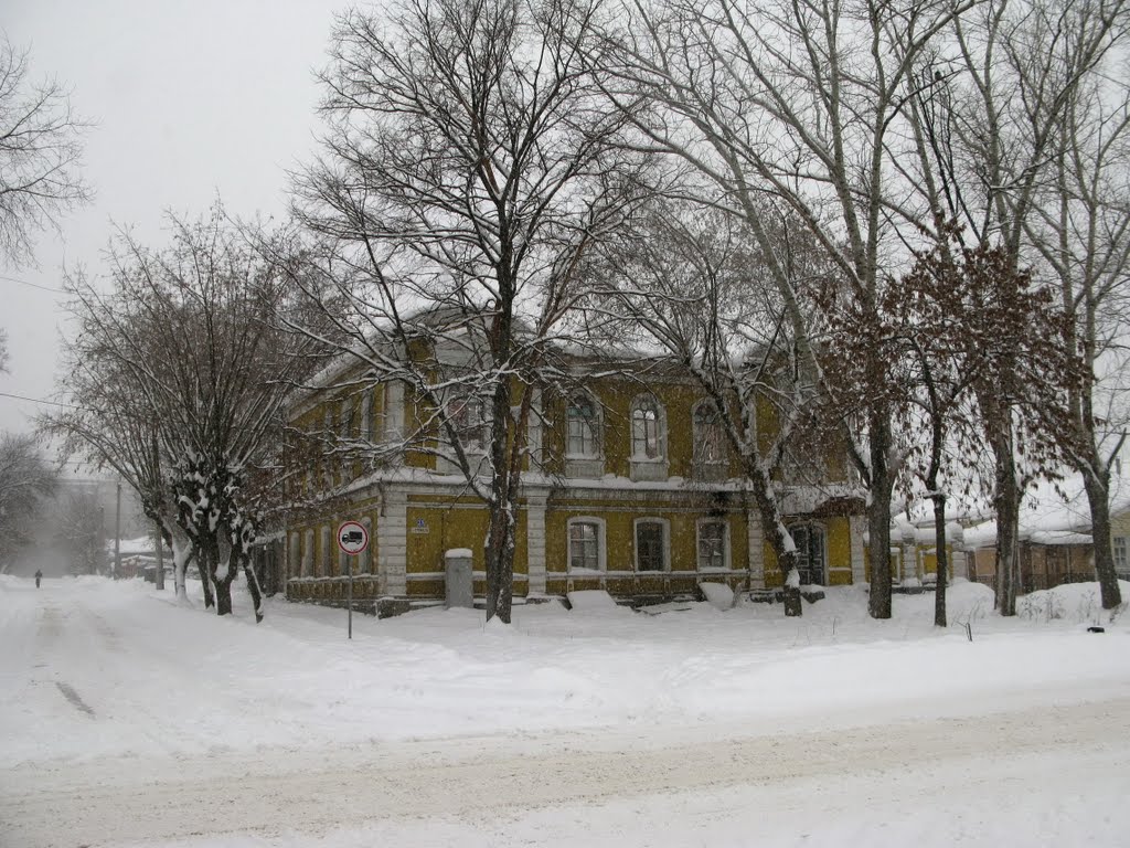 Old manor