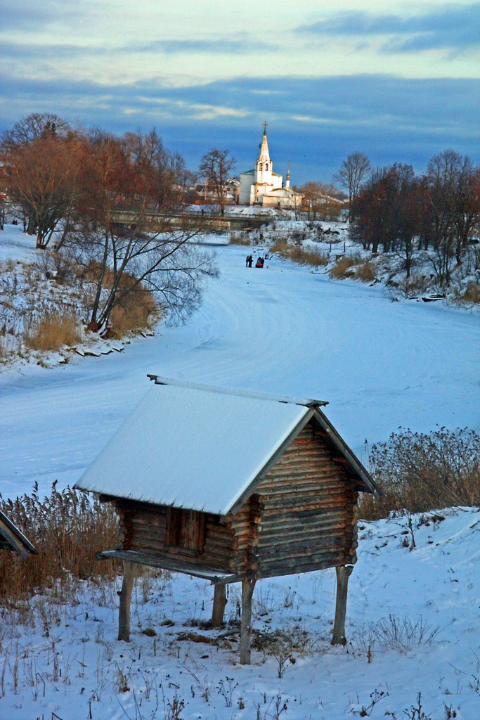 Kamenka River in winter Suzdal Russia