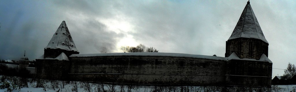 Wall of the Pokrovskiy Monastery