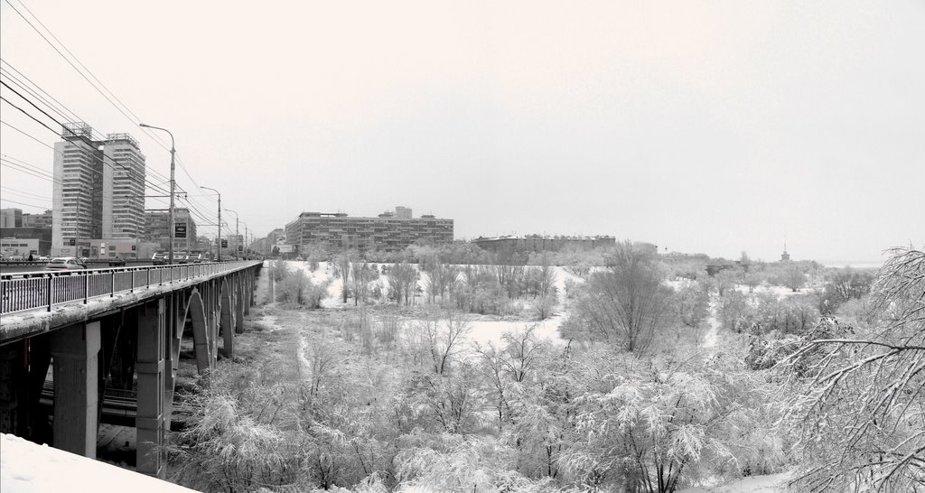Panorama . Мост через реку Царица.Зима.