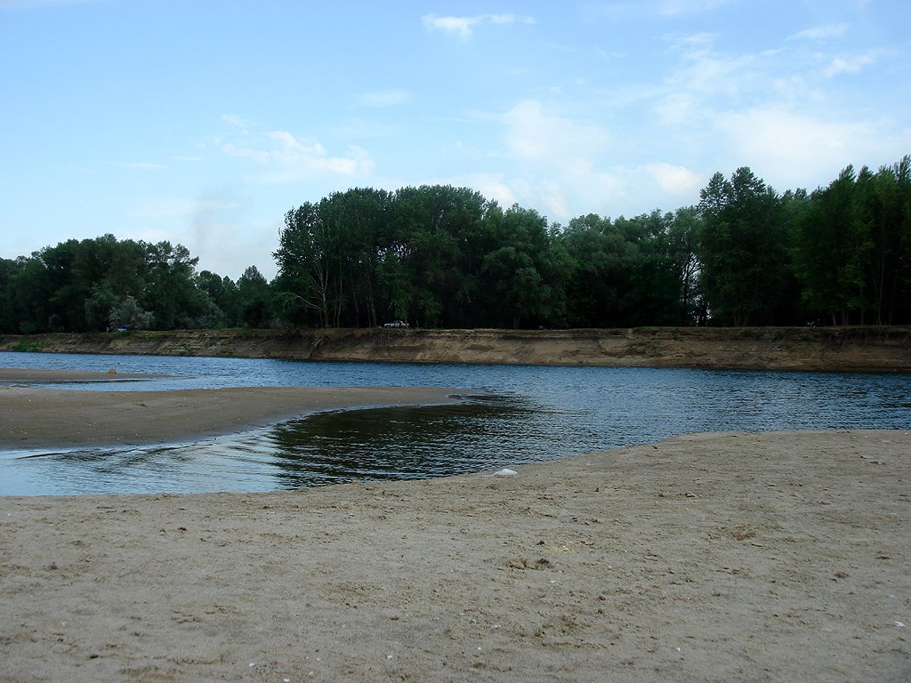 Akhtuba beach