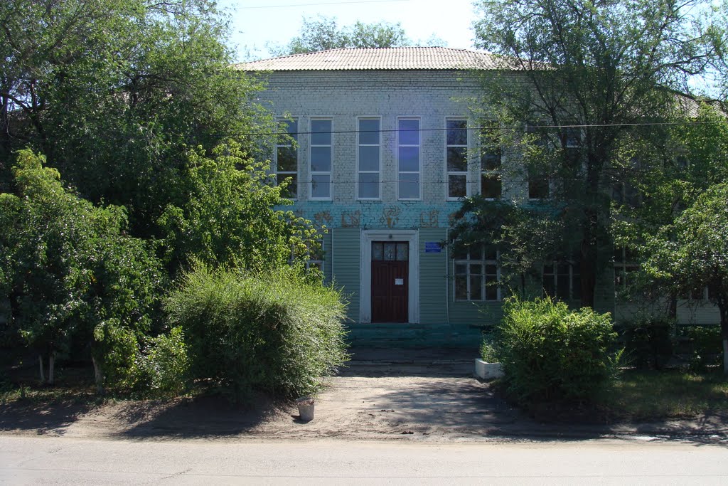 БЫВШИЙ ДОМ ПИОНЕРОВ