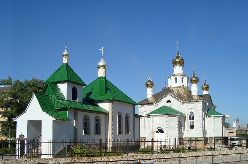 Храмы в центре Фролово