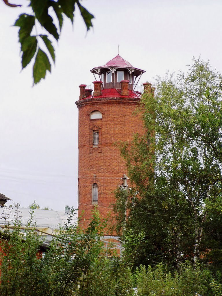 Городская водокачка - "Пизанская башня"