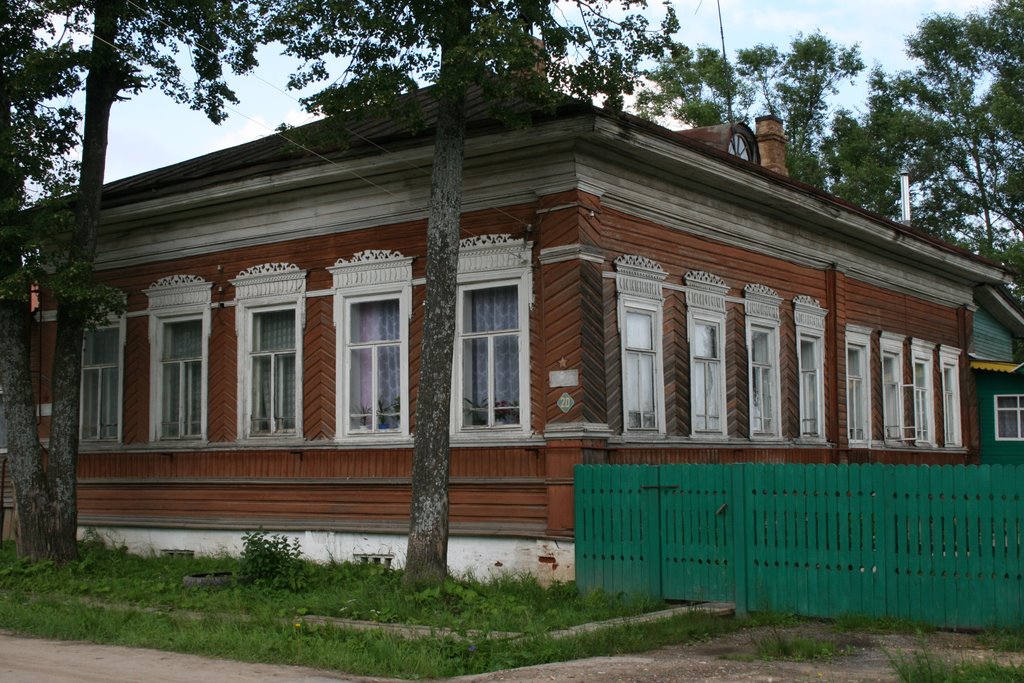 Жилой дом  в Тотьме.