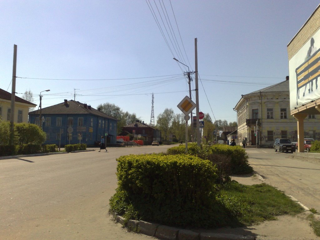 г. Устюжна, центр.