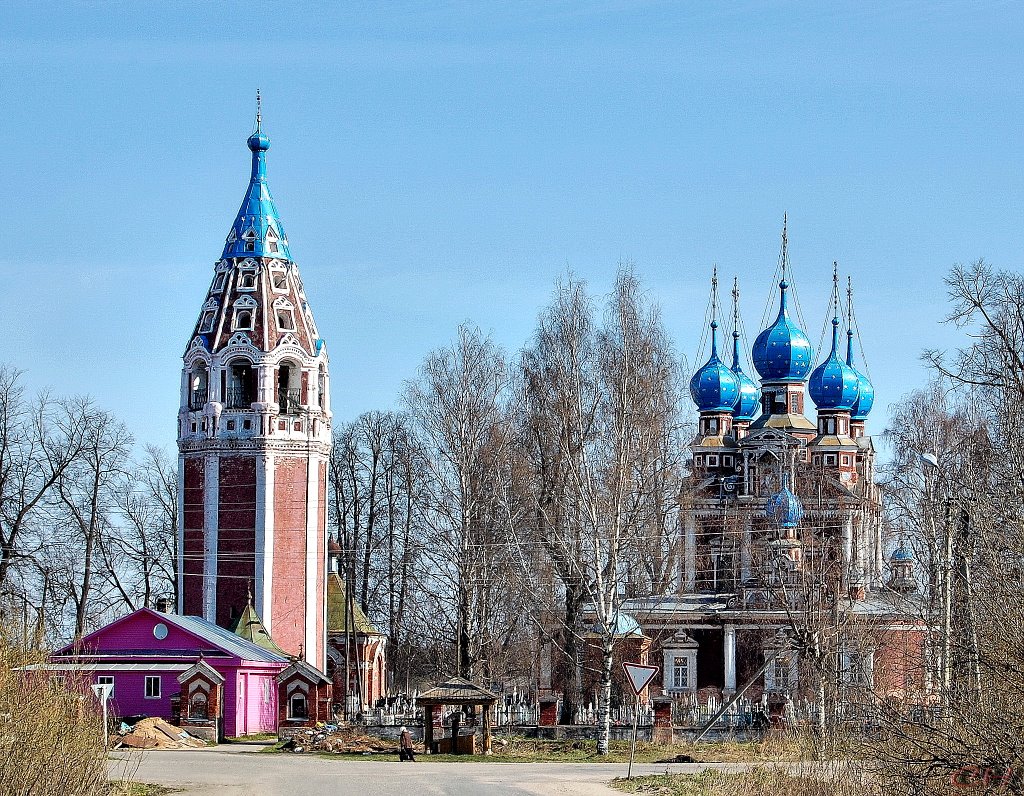 Устюжна. Казанская церковь