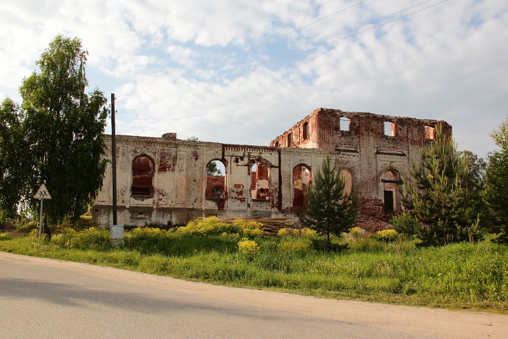Шексна. Церковь Казанской иконы Божией Матери (старая)