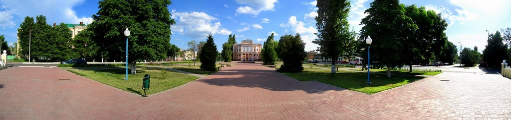 Театральная площадь