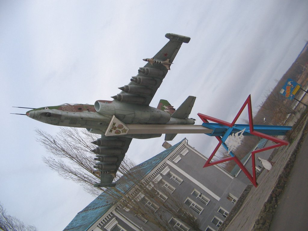 Low flight (Су - 25, Грач)