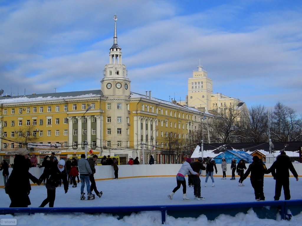 Каток. Площадь Ленина. Воронеж. Россия