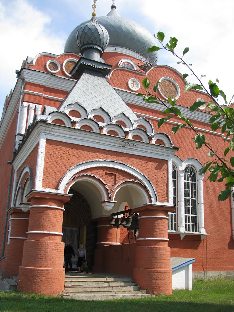 Храм в честь Казанской иконы Пресвятой Богородицы поселка Давыдовка