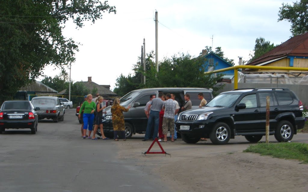 Разбор ДТП на общем собрании Давыдовки.