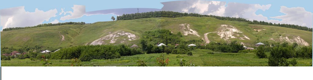 гора Пеньковая, вид с ул. Гайдара
