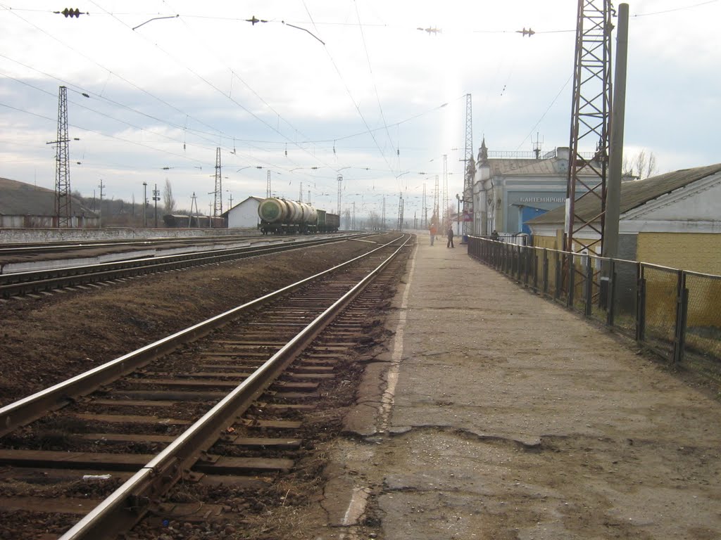 станция Кантемировка