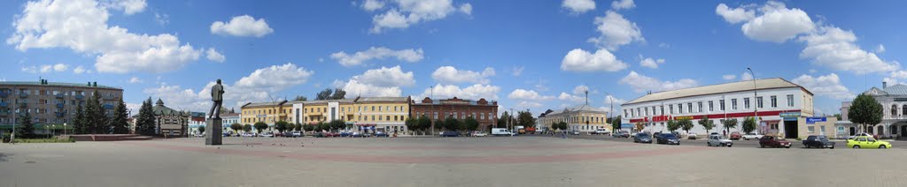 Острогожск. Панорама главной площади.