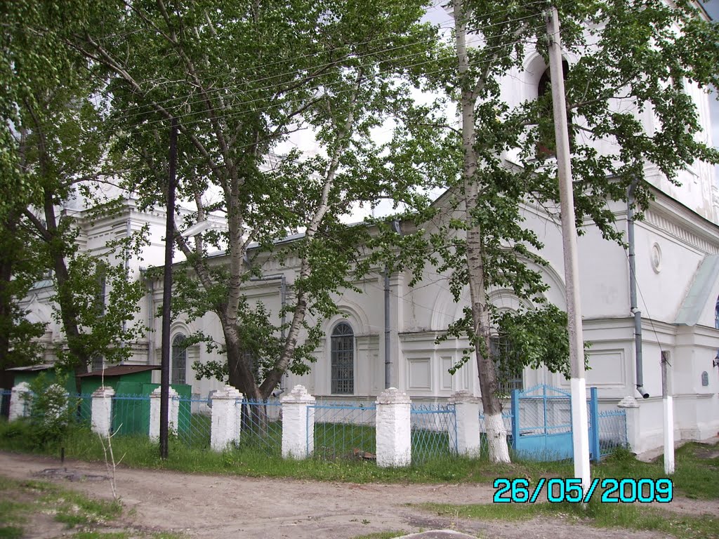 Памятник архитектуры 19 века - Церковь в Репьевке... популярное место посещаемое паломниками в Воронежской области...