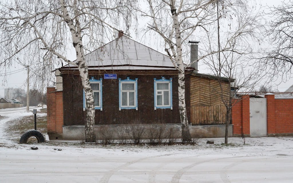 Типичный домик средней полосы россии