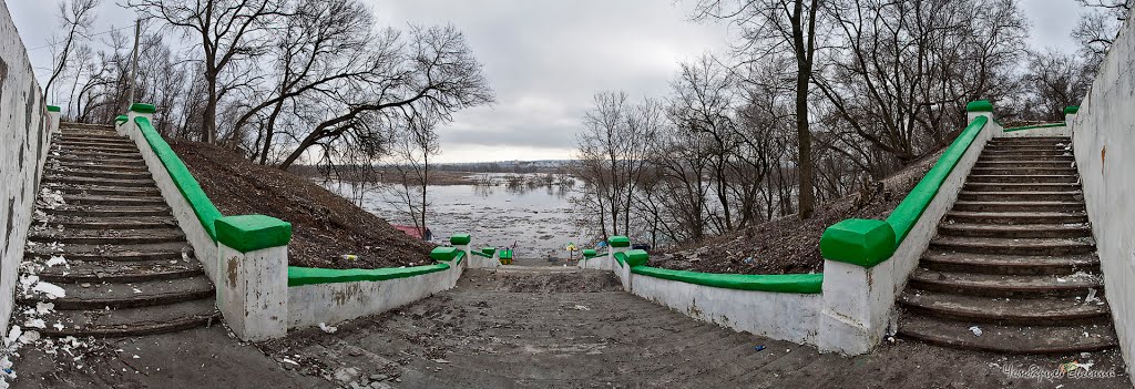 старая лестница к новой набережной