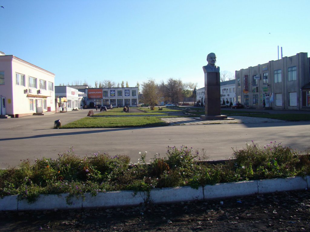 привокзальная площадь, вид на юг