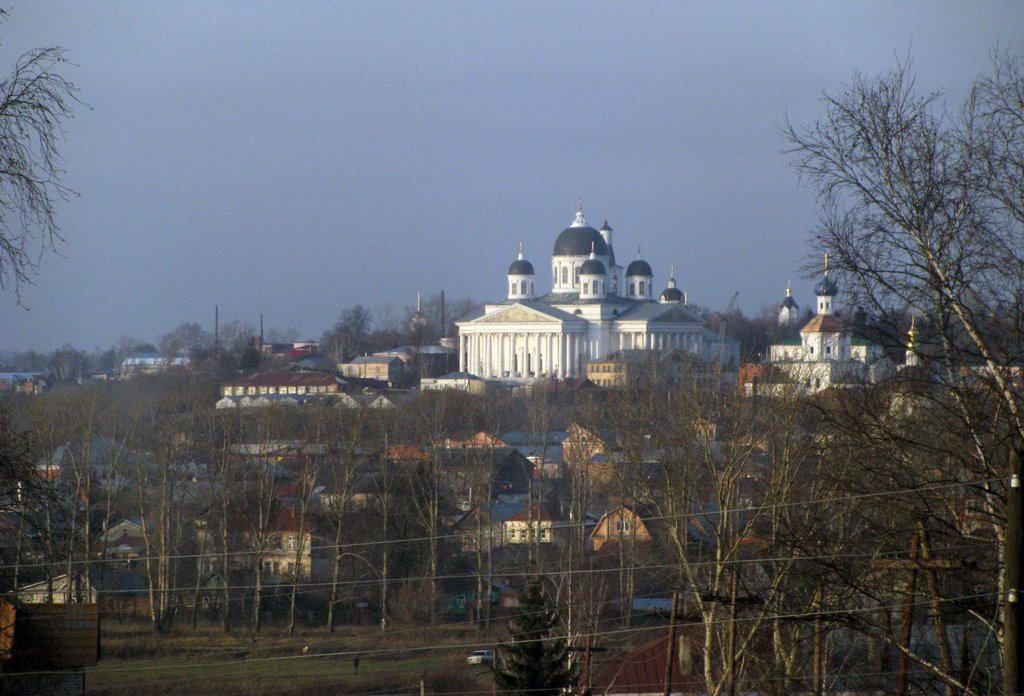 Вид на Воскресенский собор из Ивановки. View of the Voskresenskiy Sobor from Ivanovka