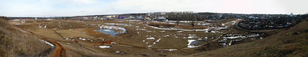 Панорама с холма. Весна