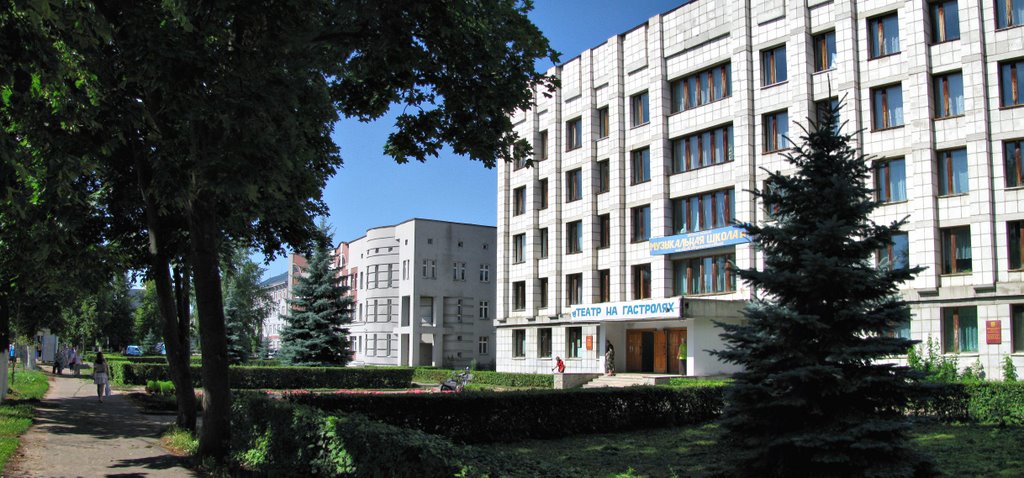 ТЮЗ (театр на гастролях)