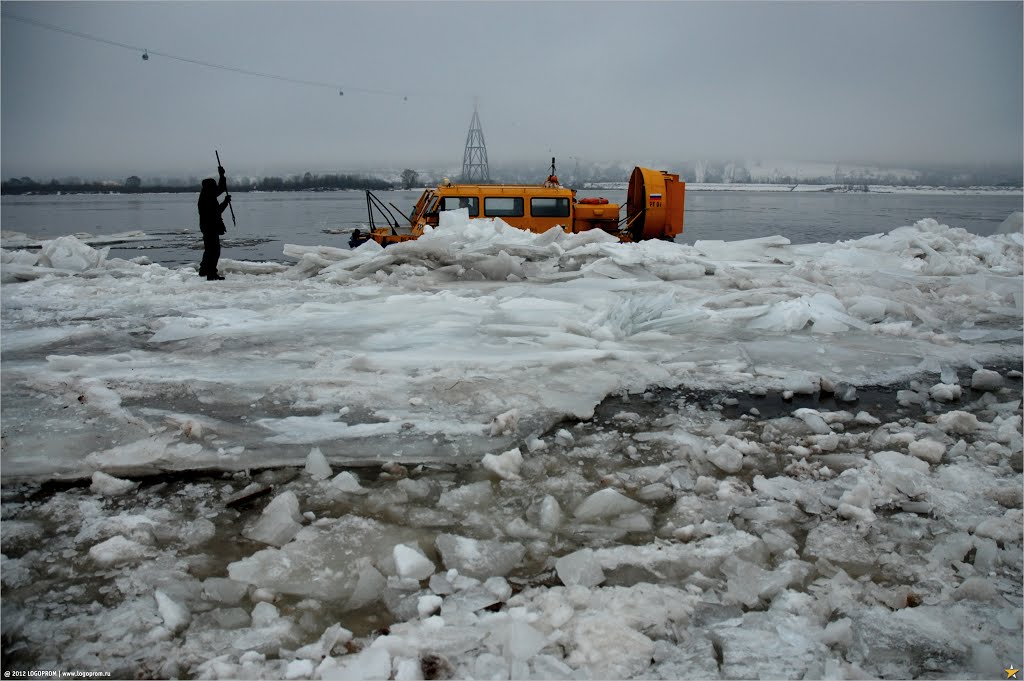 Дорога сквозь льды  // A trip through ice