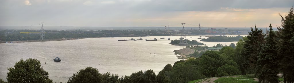 Вид на г. Бор и канатную дорогу