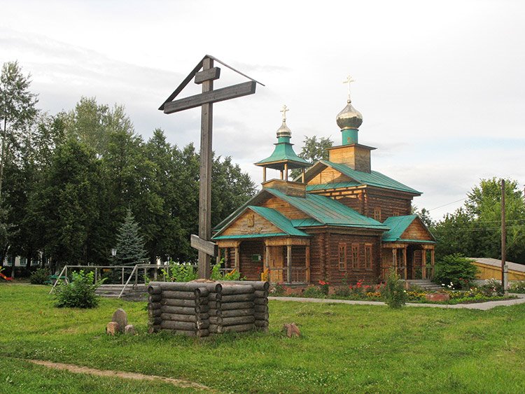 Церковь в честь прп. Варнавы Ветлужского в пос. Варнавино.