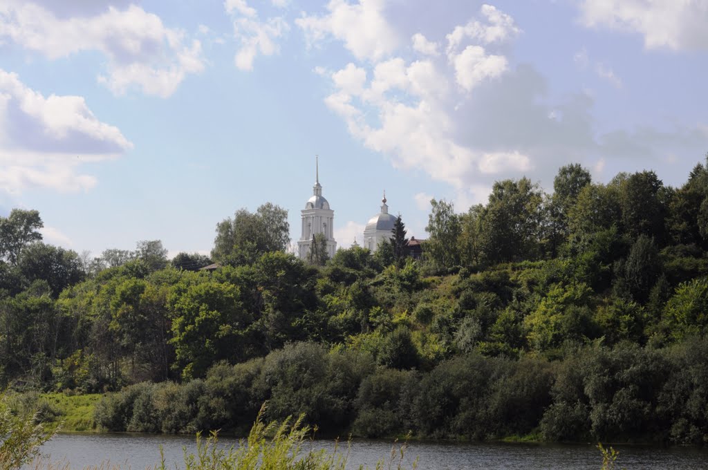 Вид на Троицкую церковь г. Ветлуга