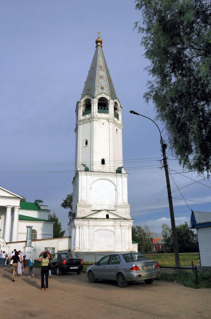 Арзамас. Церковь Смоленской иконы Божией матери, Колокольня