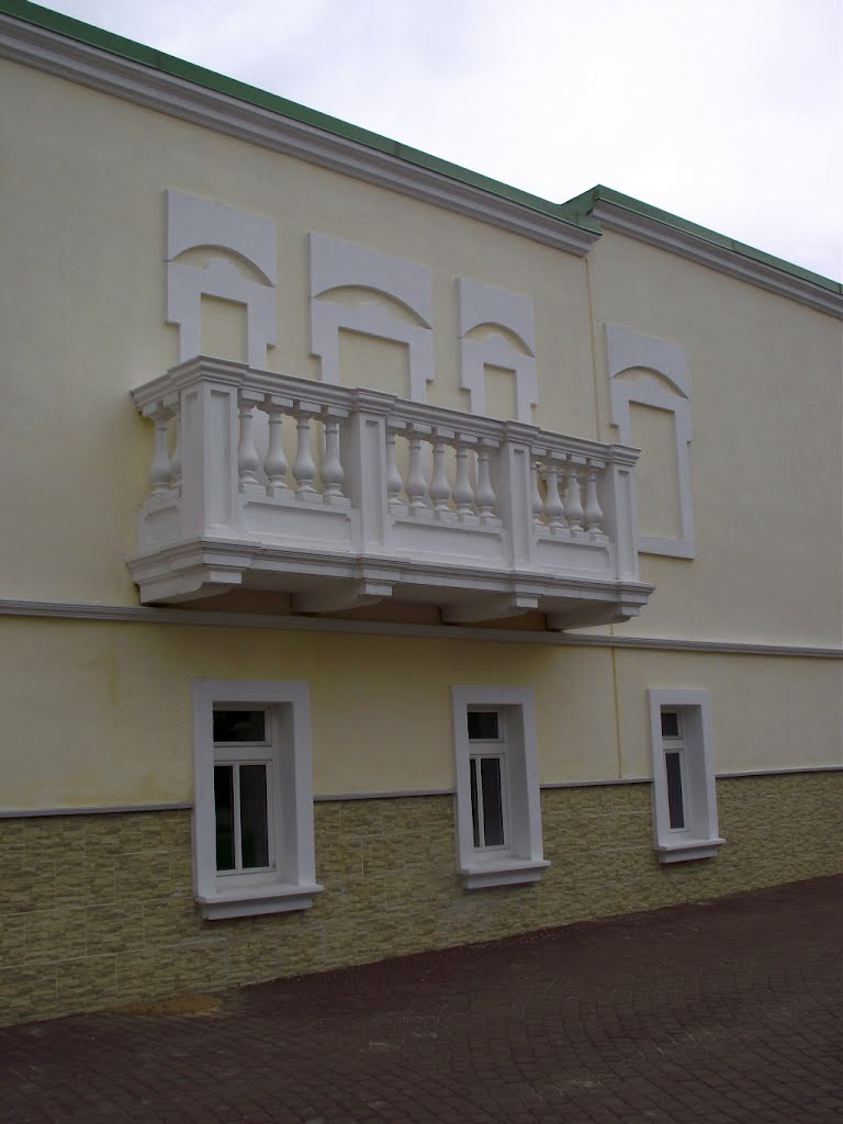 Декоративный балкон