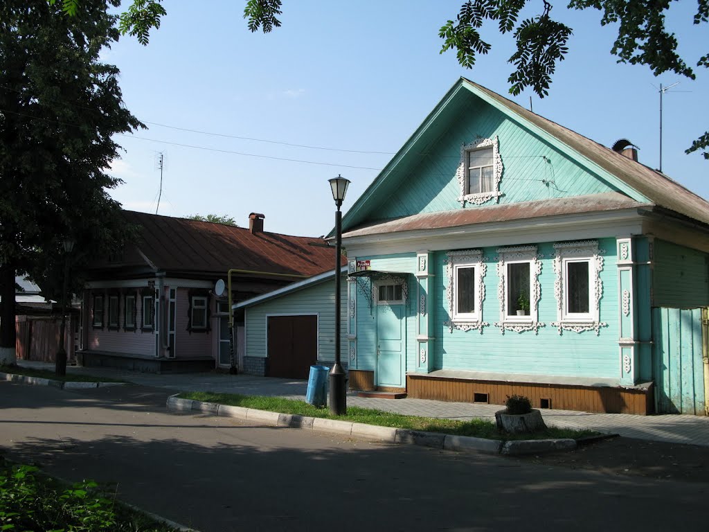 Houses in Gorodets 3