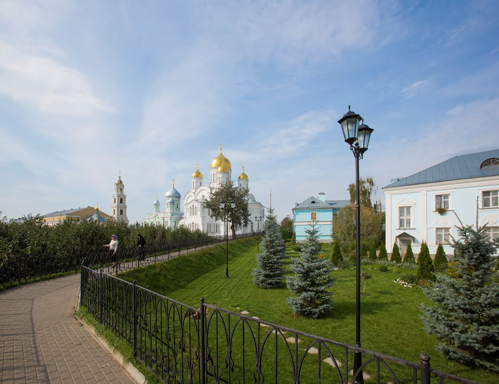 Свято-Троицкий Серафимо-Дивеевский монастырь