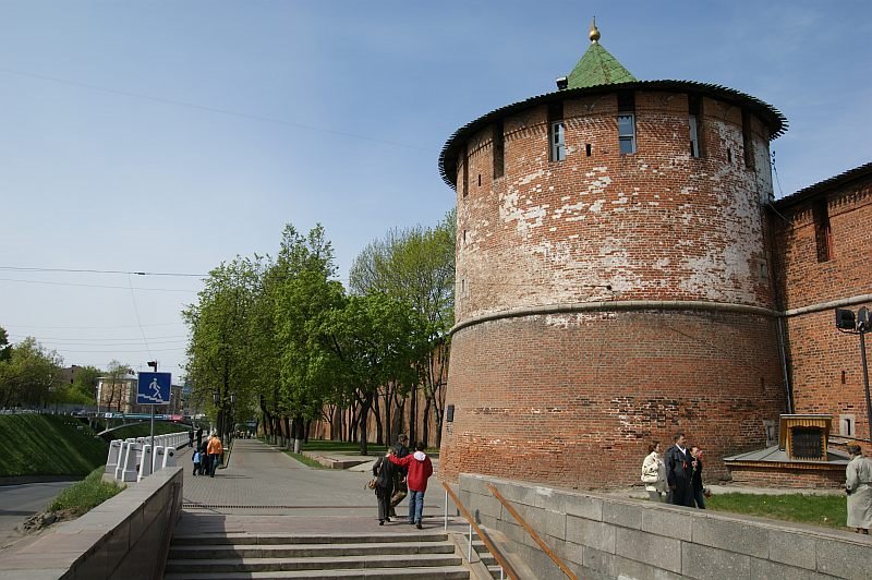 Кремль. Кладовая башня