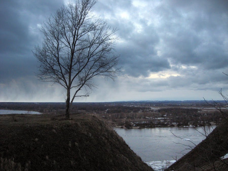 Хмурая весна