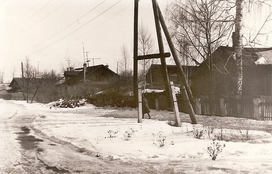 Октябрьская ул. дом21.1991г