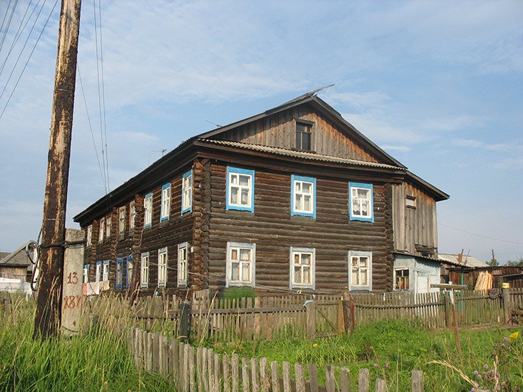 Бывший "Дом обороны" в г. Урень.