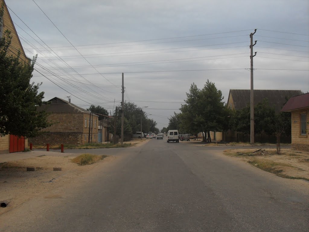 Избербаш, Улица В. Эмирова