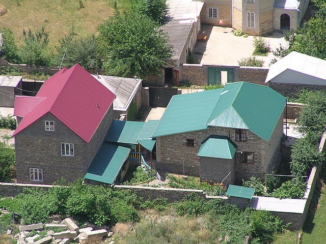 Дома. (Исм.Альберт)