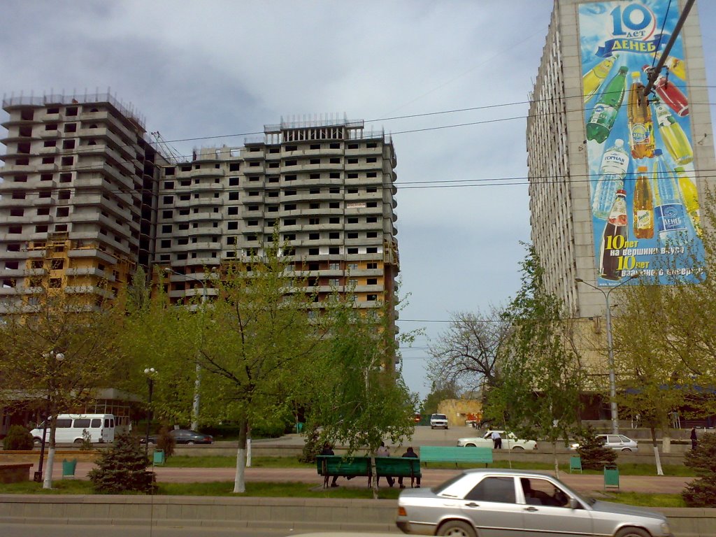 ДВА САМЫХ ВЫСОКИХ ДОМА В МАХАЧКАЛЕ.
