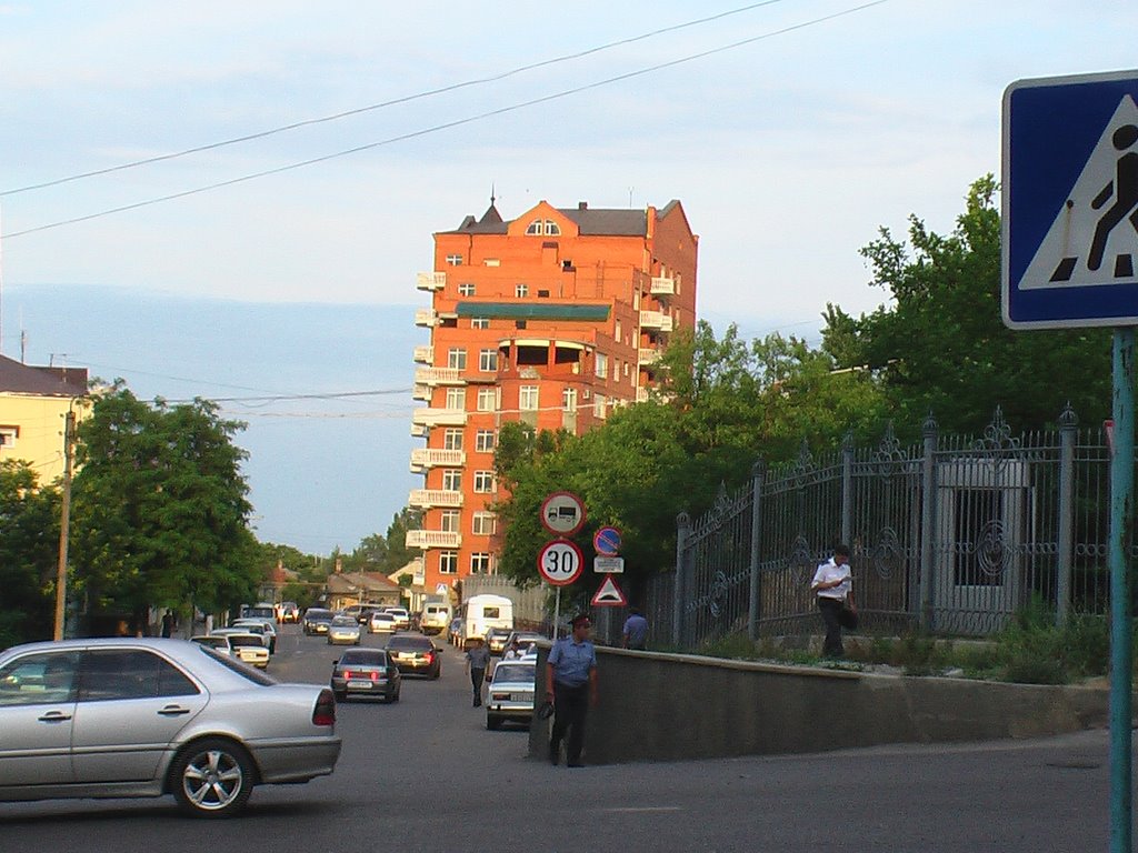 УЛ. МАРКОВА