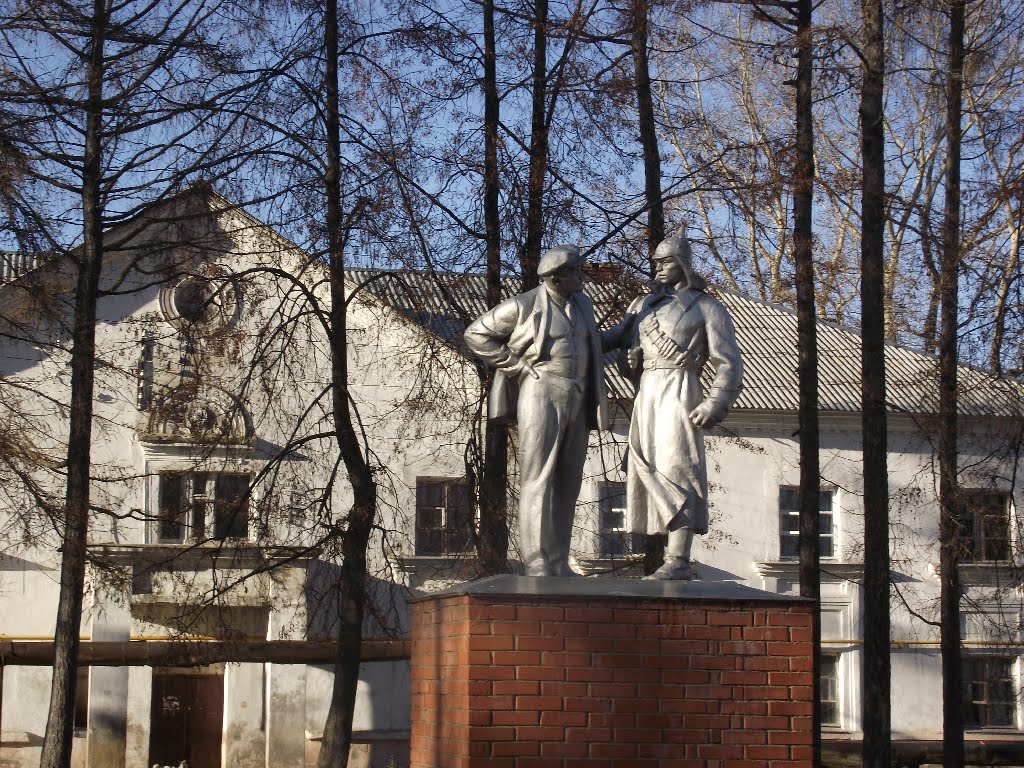 Ленин и красноармеец