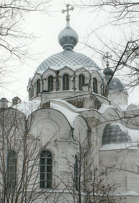 Свято-Воскресенская (белая) церковь (1904). Фото 2008 г.