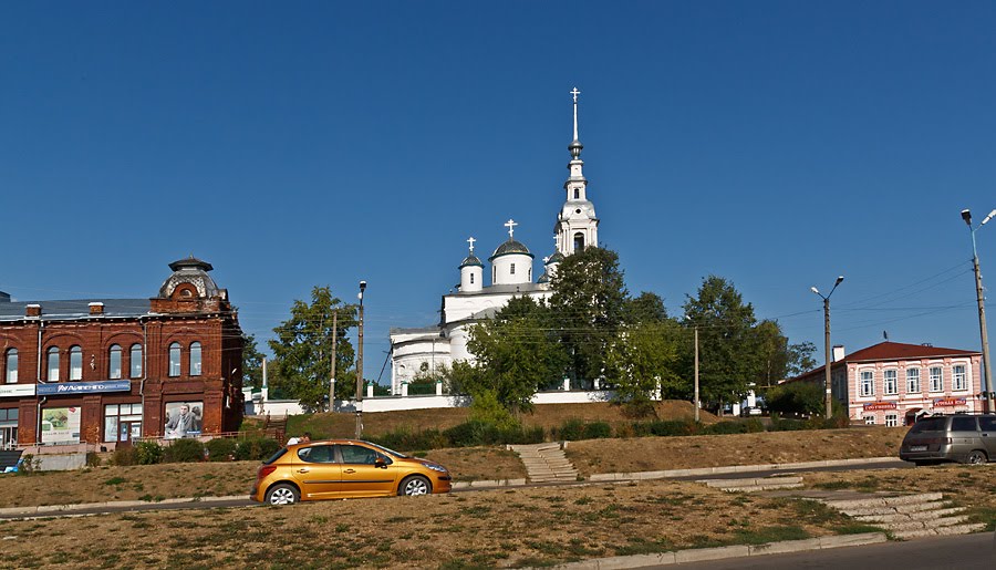 На торговой площади в Кинешме