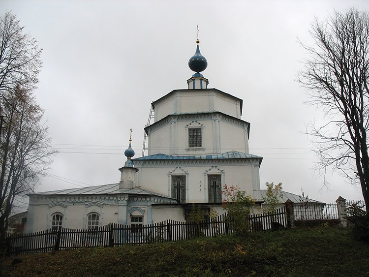 Успенская церковь города Кинешмы (южный фасад).