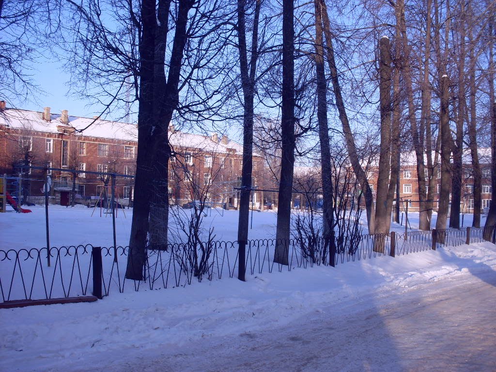 Двор на ул. Советская  A Yard near Sovetskaya St.