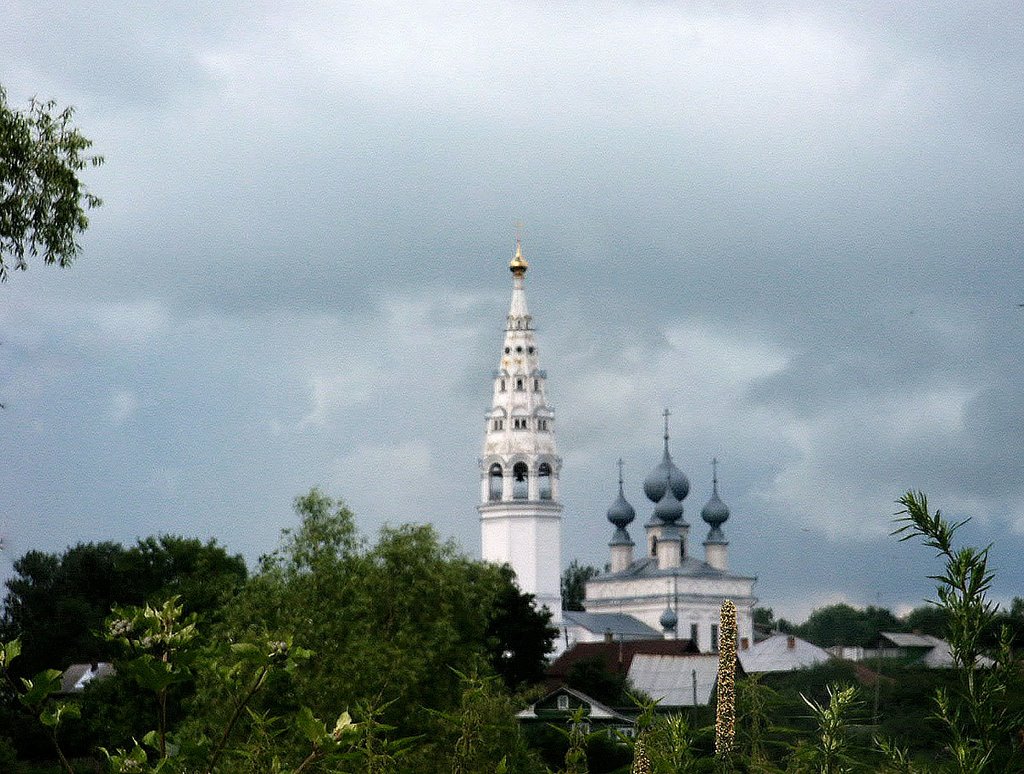 Храм в Приволжске