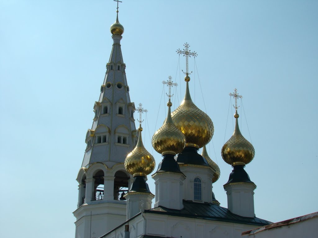 Церковь в Приволжске